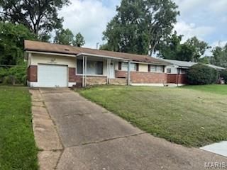 9843 Edgefield Drive, St Louis, MO 63136