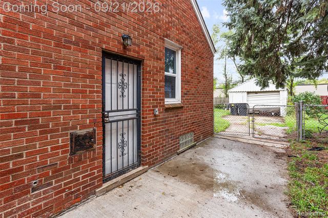 20163 Bramford Street, Detroit, MI 48234