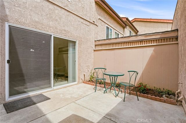 1710 S Mountain Avenue B, Ontario, CA 91762