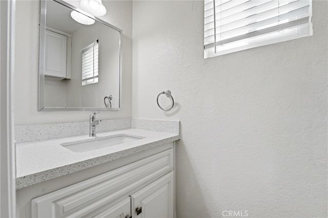 1710 S Mountain Avenue B, Ontario, CA 91762