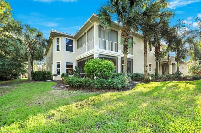 4956 Shaker Heights CT 101, Naples, FL 34112