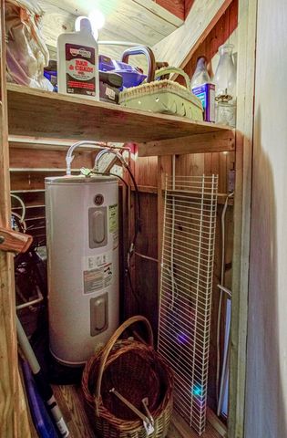 422 AUTUMN Lane, Gatlinburg, TN 37738