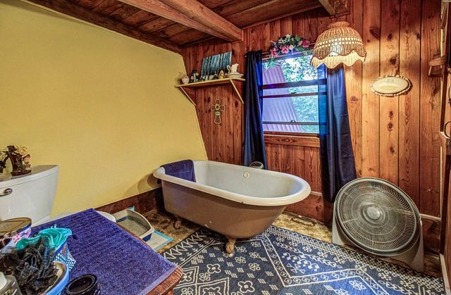 422 AUTUMN Lane, Gatlinburg, TN 37738