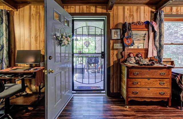 422 AUTUMN Lane, Gatlinburg, TN 37738