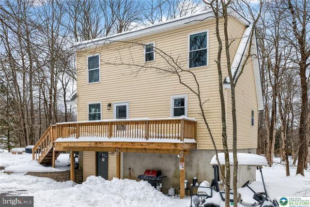 204 YUMA TRL, Pocono Lake, PA 18347