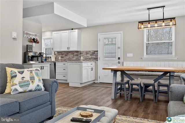 204 YUMA TRL, Pocono Lake, PA 18347