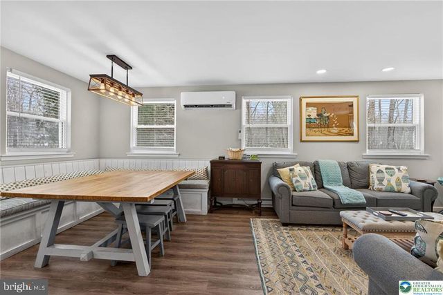 204 YUMA TRL, Pocono Lake, PA 18347