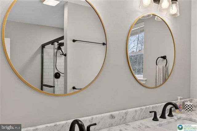 204 YUMA TRL, Pocono Lake, PA 18347