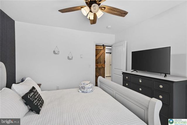 204 YUMA TRL, Pocono Lake, PA 18347