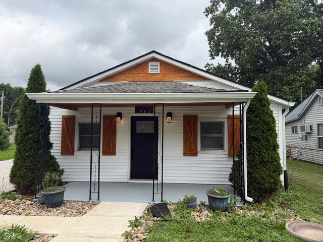1909 S Pershing, Indianapolis, IN 46221