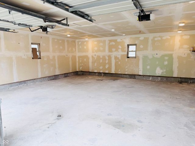 1909 S Pershing, Indianapolis, IN 46221