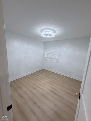 1909 S Pershing, Indianapolis, IN 46221