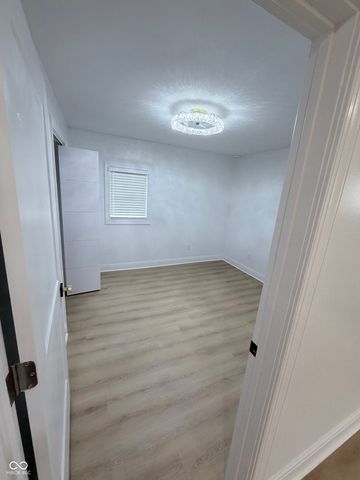 1909 S Pershing, Indianapolis, IN 46221