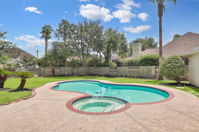 1715 Cottage Landing Lane, Houston, TX 77077