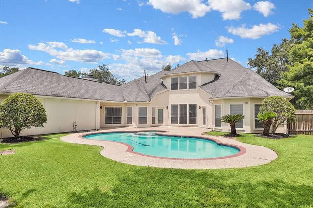 1715 Cottage Landing Lane, Houston, TX 77077