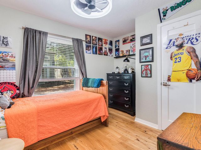 1008 Riviera DR, Cedar Park, TX 78613