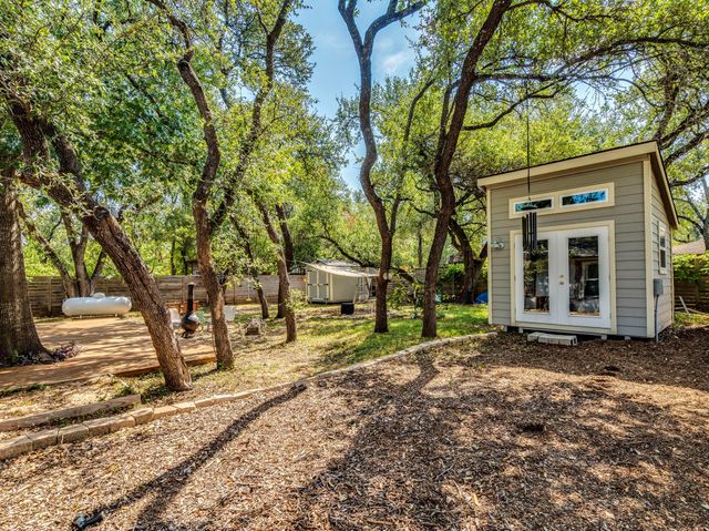 1008 Riviera DR, Cedar Park, TX 78613