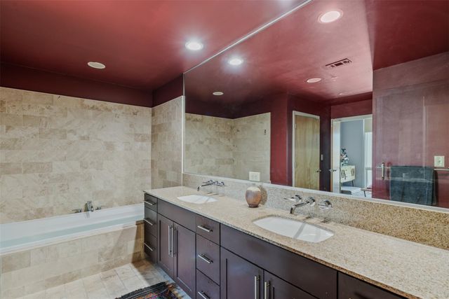 1600 Barton Springs RD 1507, Austin, TX 78704