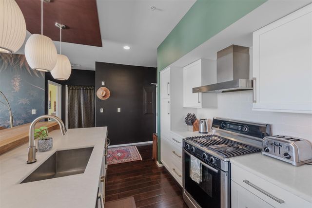 1600 Barton Springs RD 1507, Austin, TX 78704