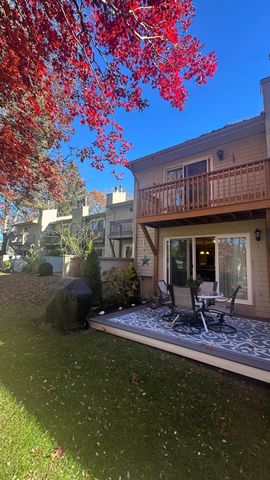 300 Buck Island Road APT 14F, West Yarmouth, MA 02673