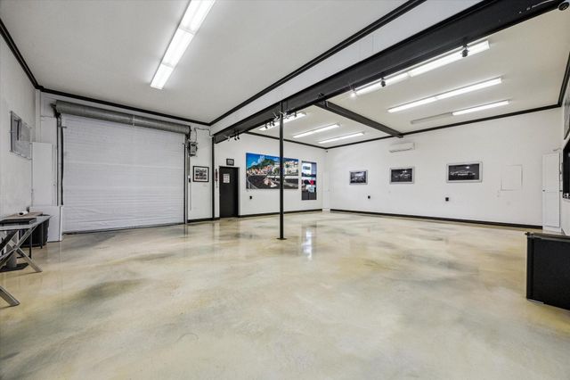 4119 Allen St, Houston, TX 77007