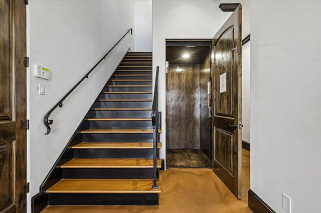 4119 Allen St, Houston, TX 77007