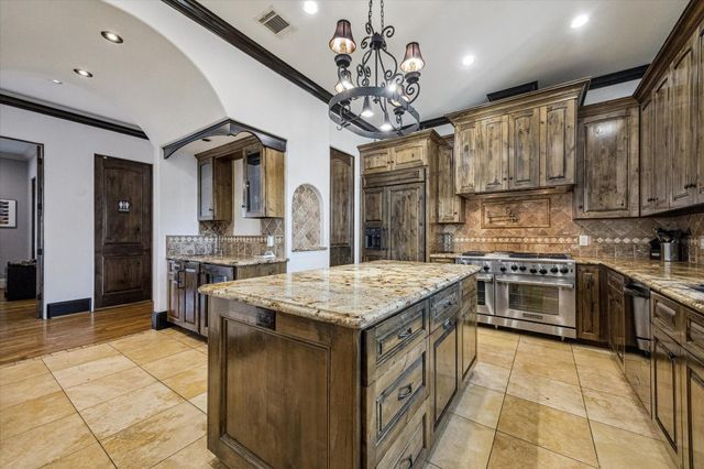 4119 Allen St, Houston, TX 77007