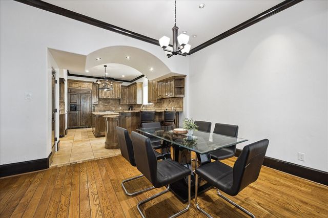 4119 Allen St, Houston, TX 77007
