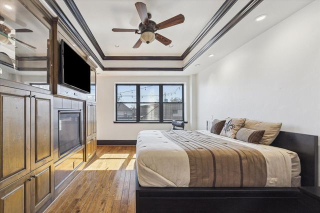4119 Allen St, Houston, TX 77007