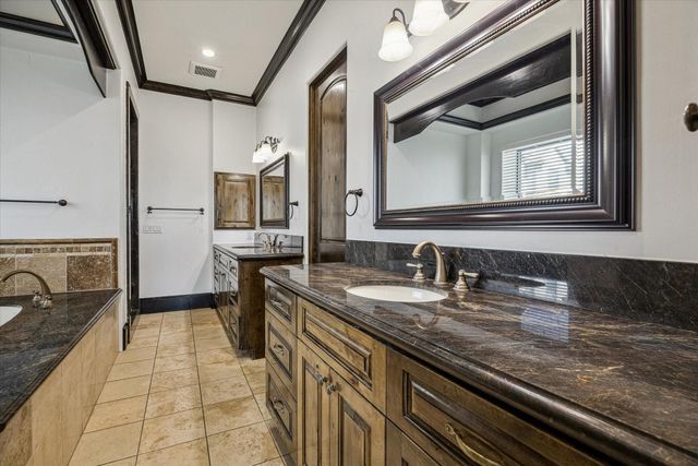 4119 Allen St, Houston, TX 77007