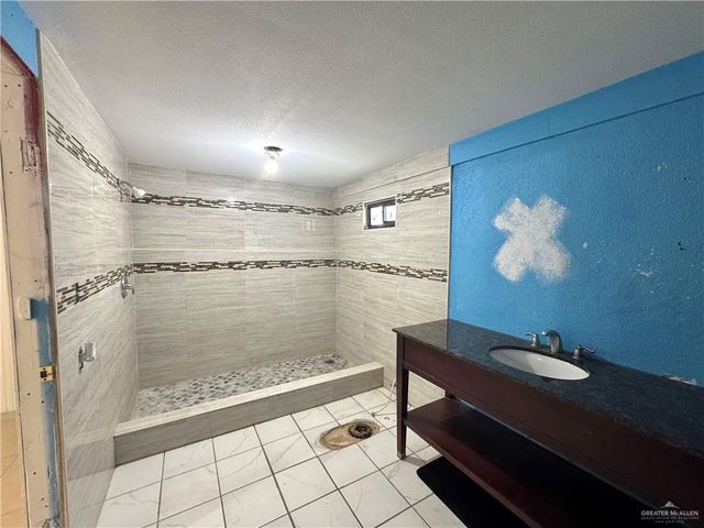 6611 Roulette Street, Edinburg, TX 78542