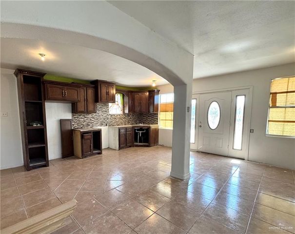 6611 Roulette Street, Edinburg, TX 78542