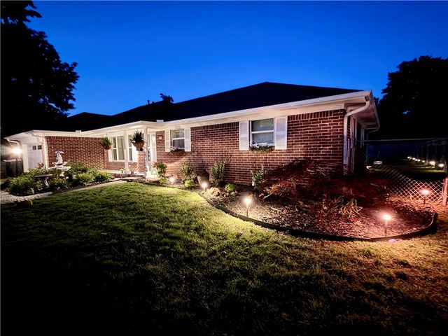 715 Maria Street, Springdale, AR 72762