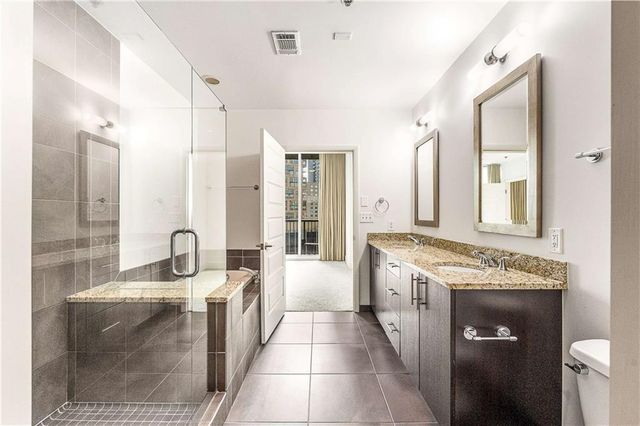 1080 Peachtree NE Street 1204, Atlanta, GA 30309