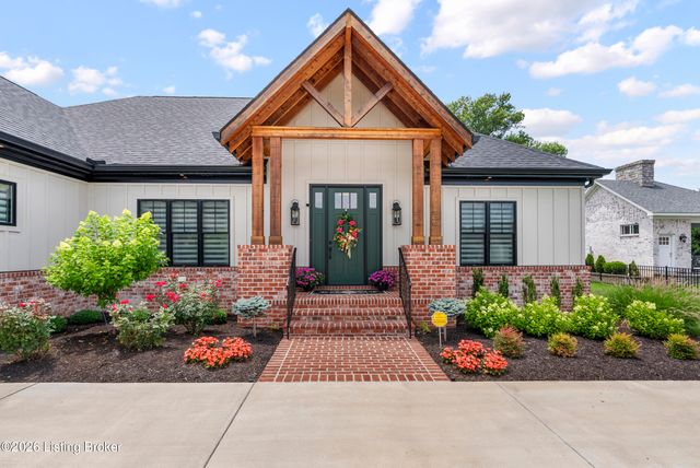 5204 Spring Mist Ct, Prospect, KY 40059