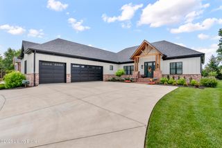 5204 Spring Mist Ct, Prospect, KY 40059