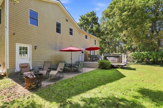 7 Chute Rd, Newbury, MA 01922