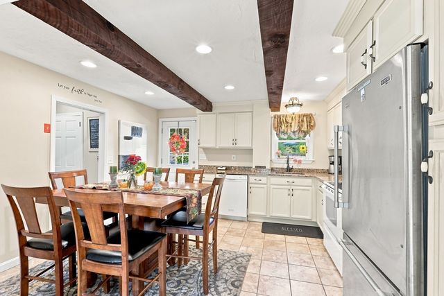 7 Chute Rd, Newbury, MA 01922