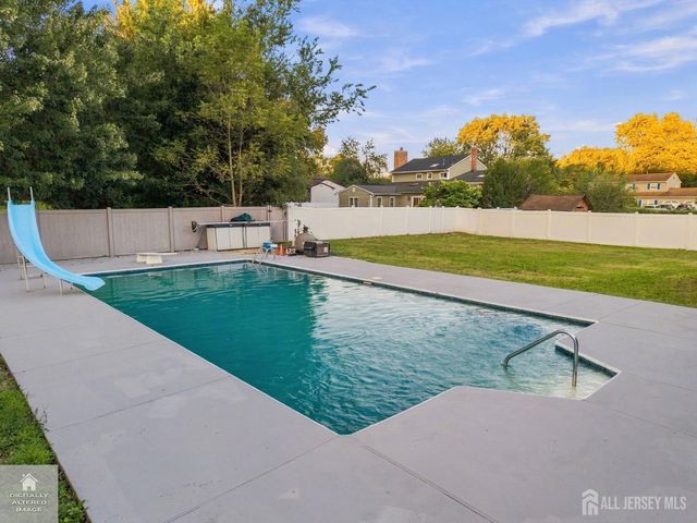 3 Innes Road, East Brunswick, NJ 08816