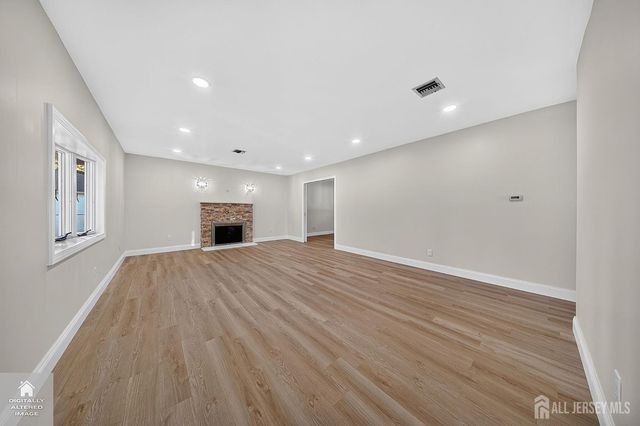 3 Innes Road, East Brunswick, NJ 08816