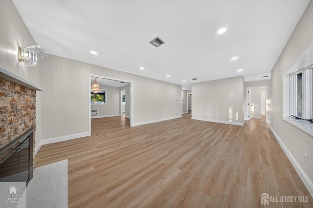 3 Innes Road, East Brunswick, NJ 08816