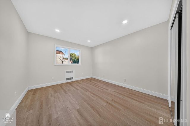 3 Innes Road, East Brunswick, NJ 08816