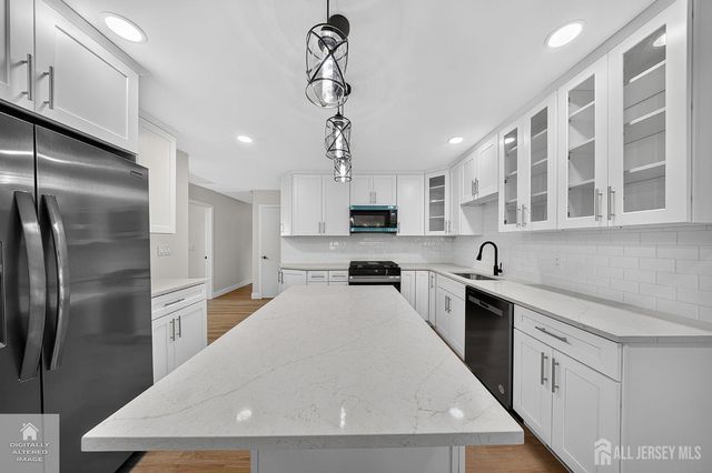 3 Innes Road, East Brunswick, NJ 08816