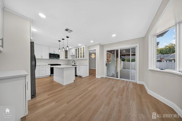 3 Innes Road, East Brunswick, NJ 08816