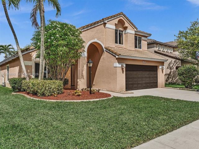 1208 NW 144th Terrace, Pembroke Pines, FL 33028