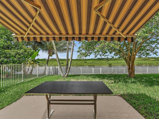 1208 NW 144th Terrace, Pembroke Pines, FL 33028