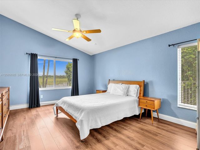 1208 NW 144th Terrace, Pembroke Pines, FL 33028