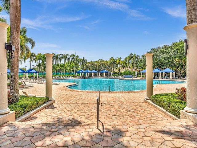 1208 NW 144th Terrace, Pembroke Pines, FL 33028