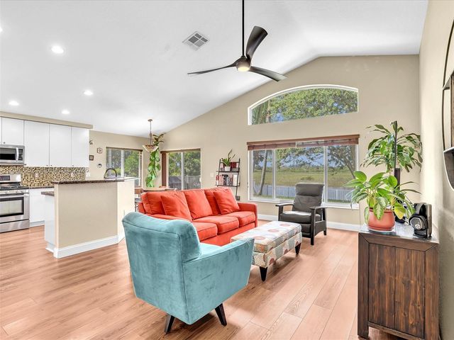 1208 NW 144th Terrace, Pembroke Pines, FL 33028