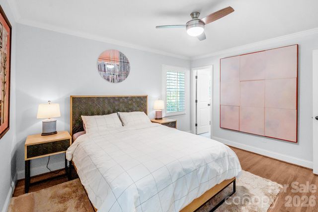 5917 Doncaster Drive, Charlotte, NC 28211